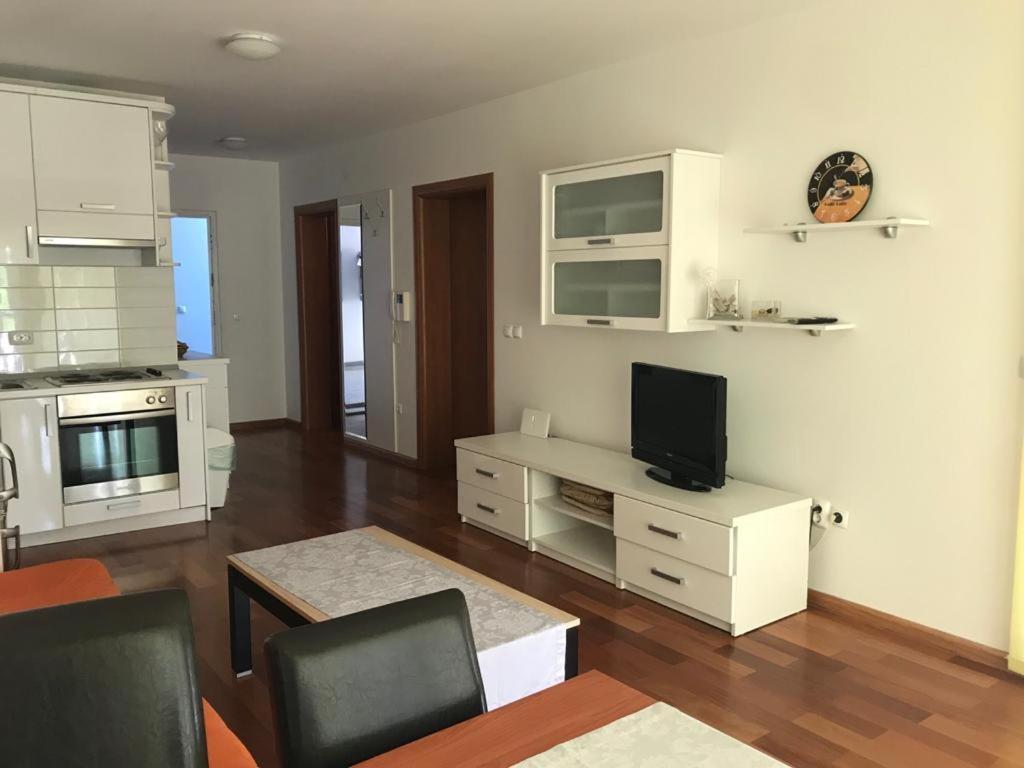 Apartment Biokovo Makarska Exterior foto